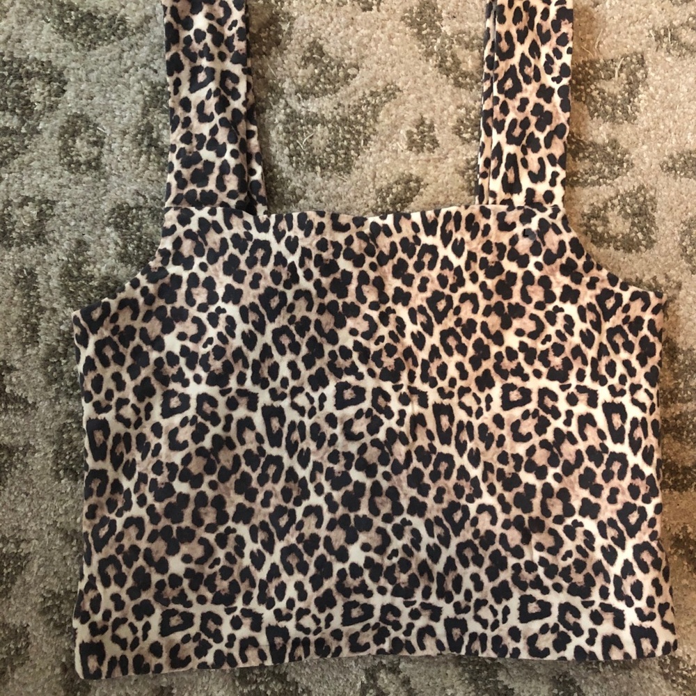 AE Square Neck Crop Top